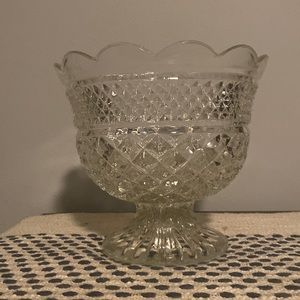 Vintage Anchor Hocking Wexford large glass footed pedestal bowl vase